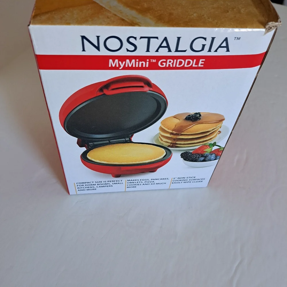 Nostalgic My Mini Griddle NWT